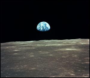 Earth rise