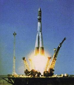 vostok1-launch